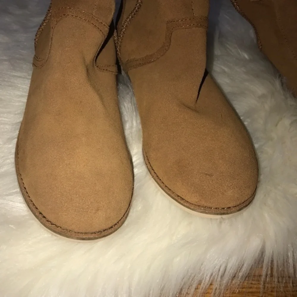 Reef winter moon boots suede faux fur lined‎ 8.5